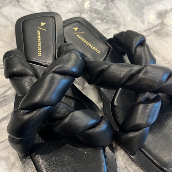 Brand new ANTHROPOLOGY sandals - Picture 5 of 7